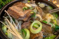 ‘다 팔리면 장사 끝’… 뜨끈 담백한 맛으로 사랑받는 갈비탕 맛집 5곳
