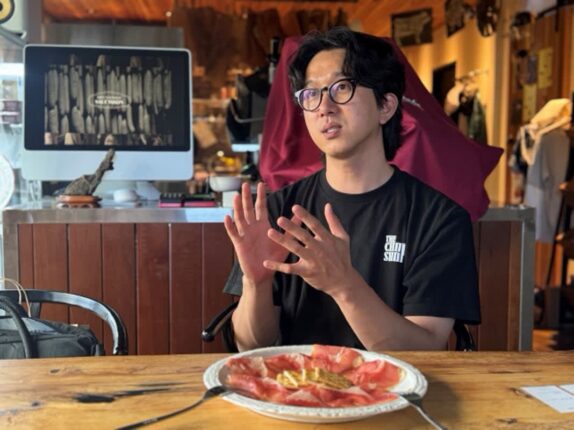 [청년, 내 일]지리산 흑돼지, ‘K하몽’으로 변신한 비결