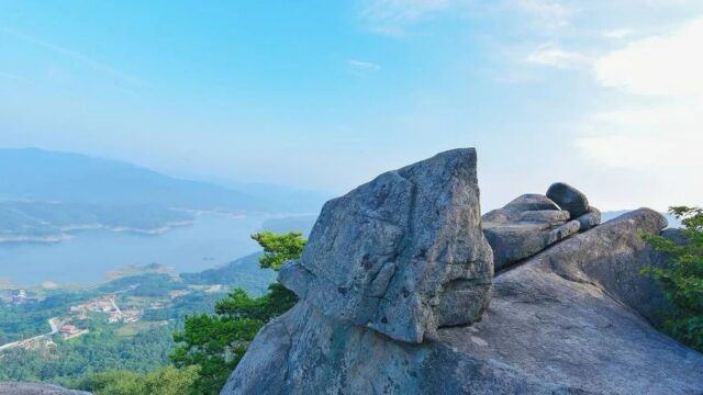 경남 금성산(합천) 가볼만한곳, 자연과 평온함 산책로