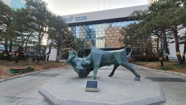 연말 앞두고 빨라지는 IPO 시계추…두달새 27곳 심사 문턱 넘어