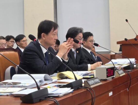 ‘금리 꼼수’ 대응…이찬진 “대출금리 결정과정 공시 추진”