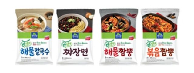 [리얼푸드] “건면의 쫄깃함과 생면의 부드러움 담았다”…면사랑 ‘반생면’