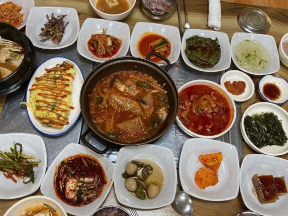 전라도 인심이 뭔지 제대로 보여주는 한 상! 전라도 백반 맛집 5곳